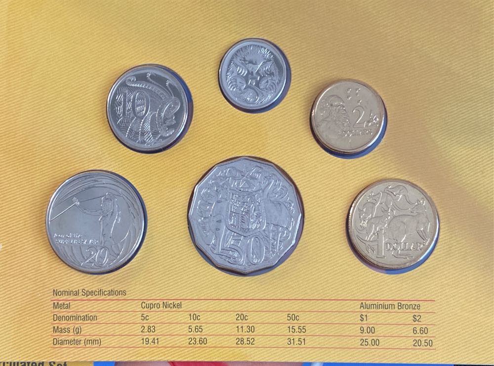 2007 Uncirculated Set Year Of lifesaving  coin collectible [Barcode 9314688013605] - Main Image 2