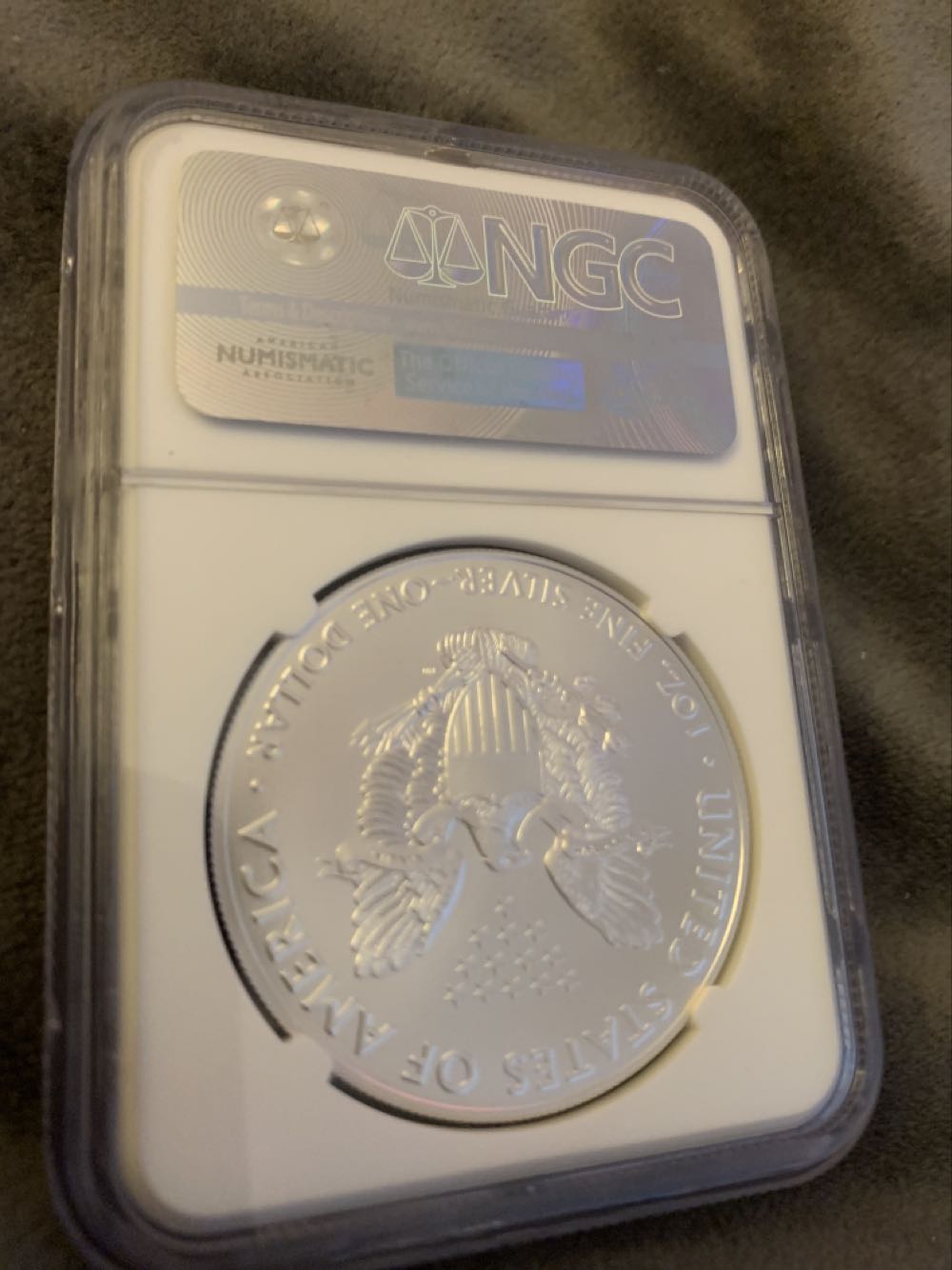 Eagle 30th Anniversary  coin collectible [Barcode 71154369004307974200] - Main Image 2