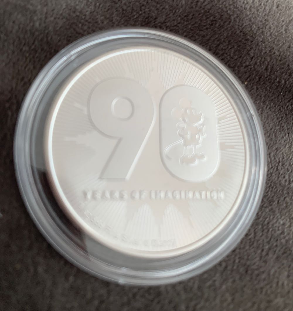 Disney 90 coin collectible - Main Image 1