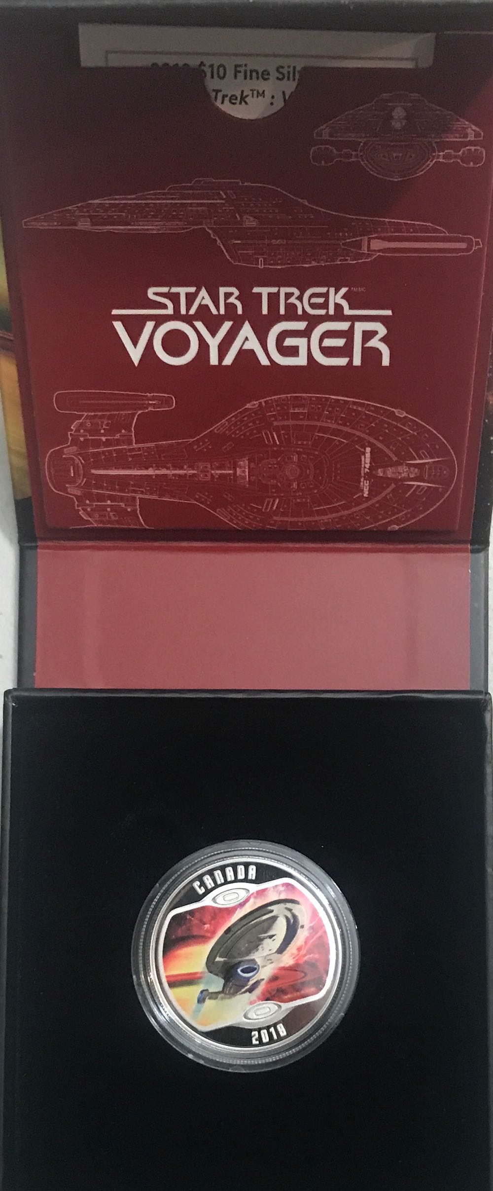 Star Trek VOY USS Voyager  coin collectible [Barcode 623932088351] - Main Image 2