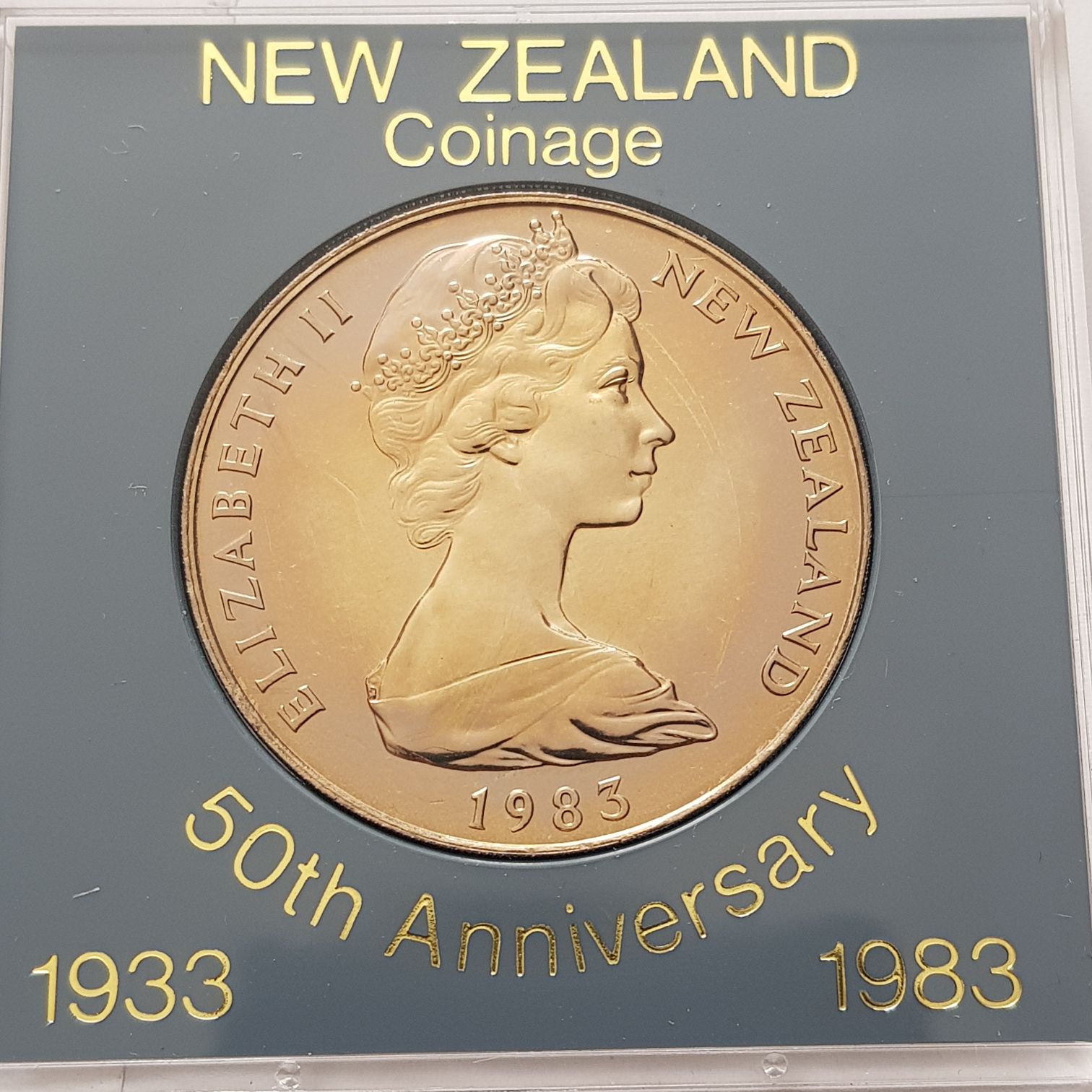 1 Dólar  coin collectible - Main Image 2