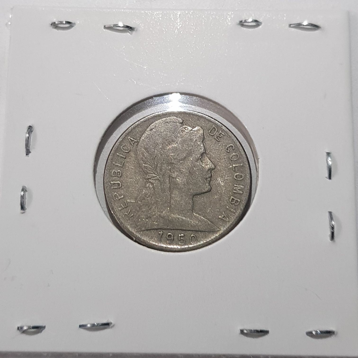 .05 Centavos  coin collectible - Main Image 2