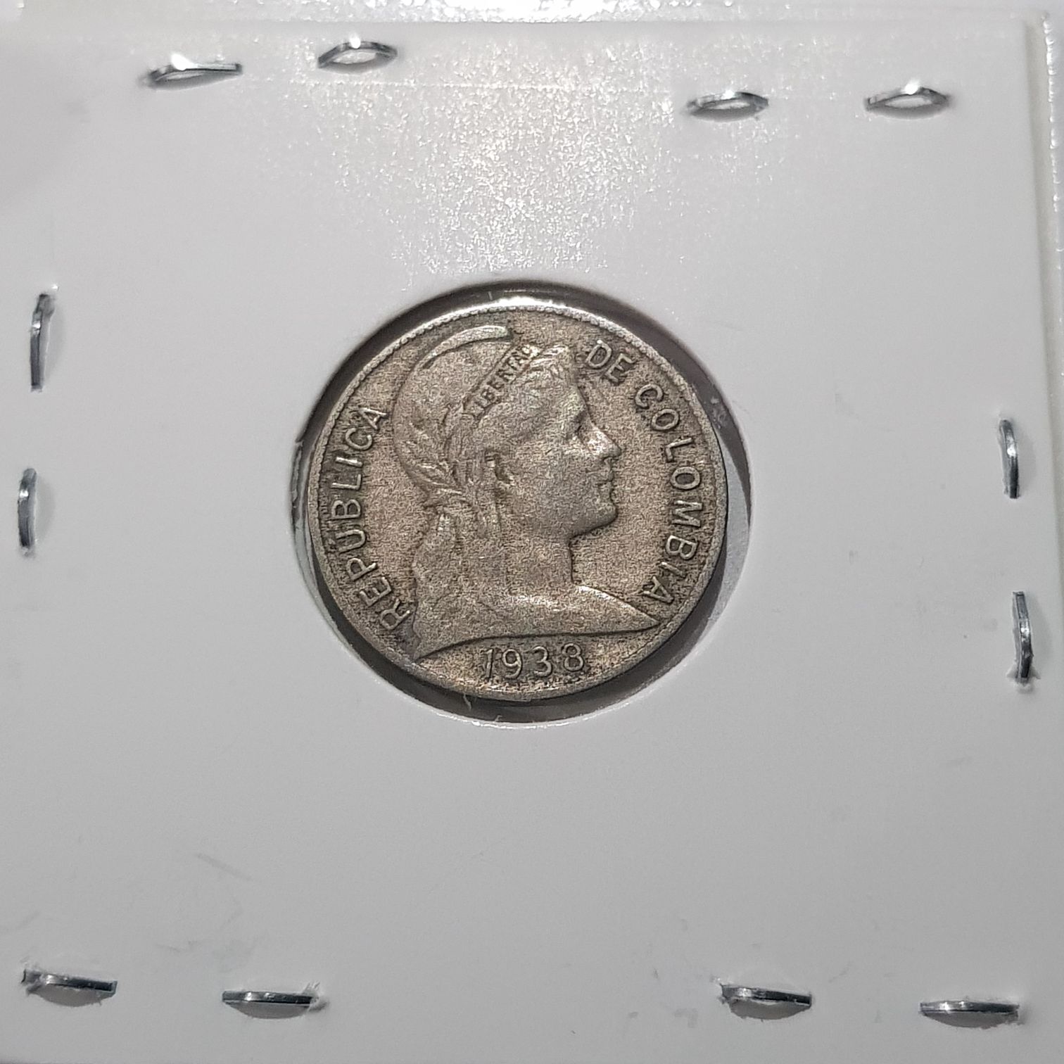 .02 Centavos  coin collectible - Main Image 2