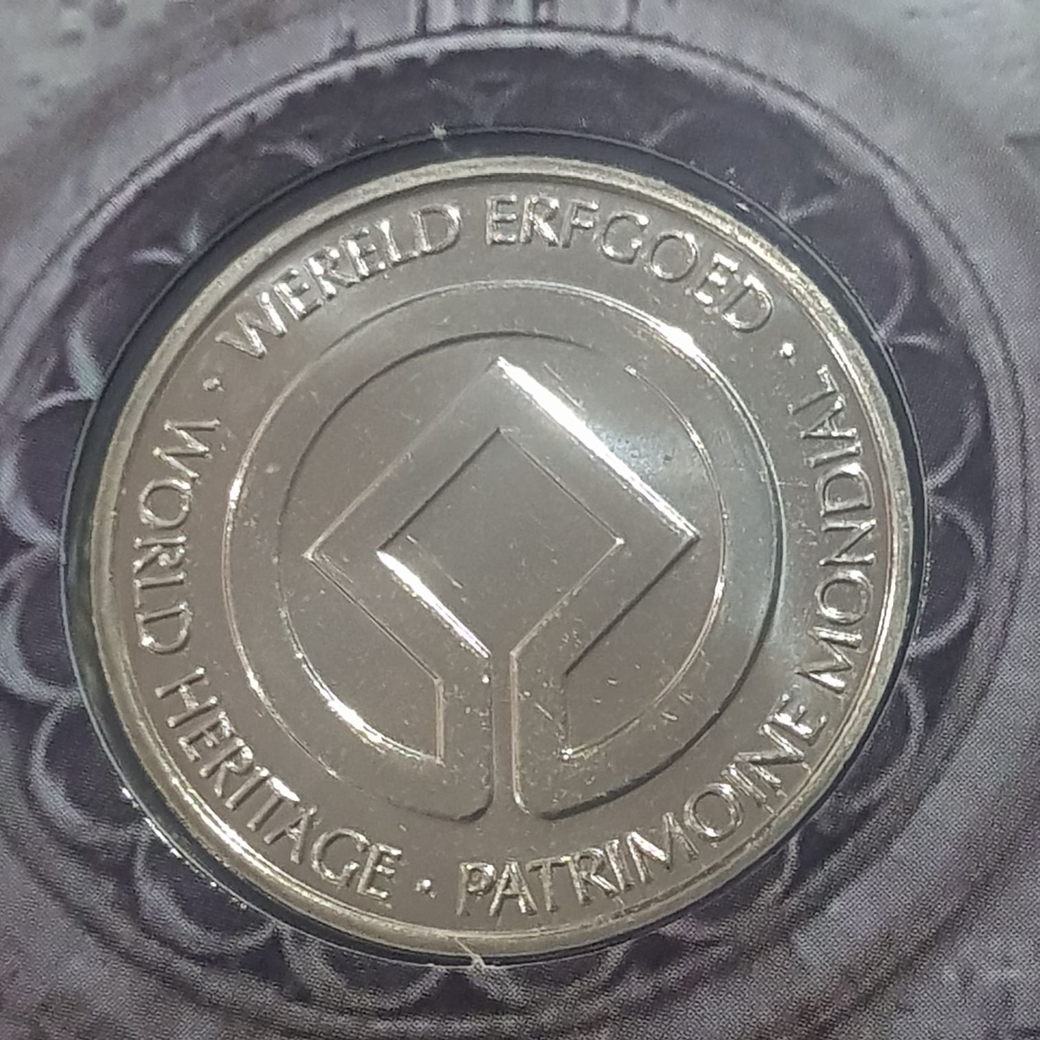 La Cathédrale De Tournai  coin collectible - Main Image 2