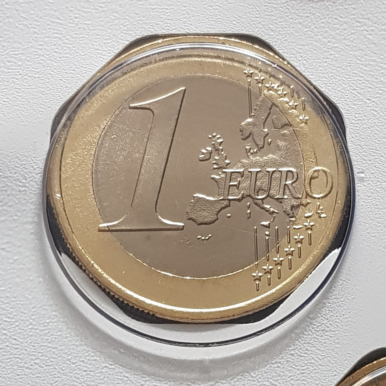 1 Dólar