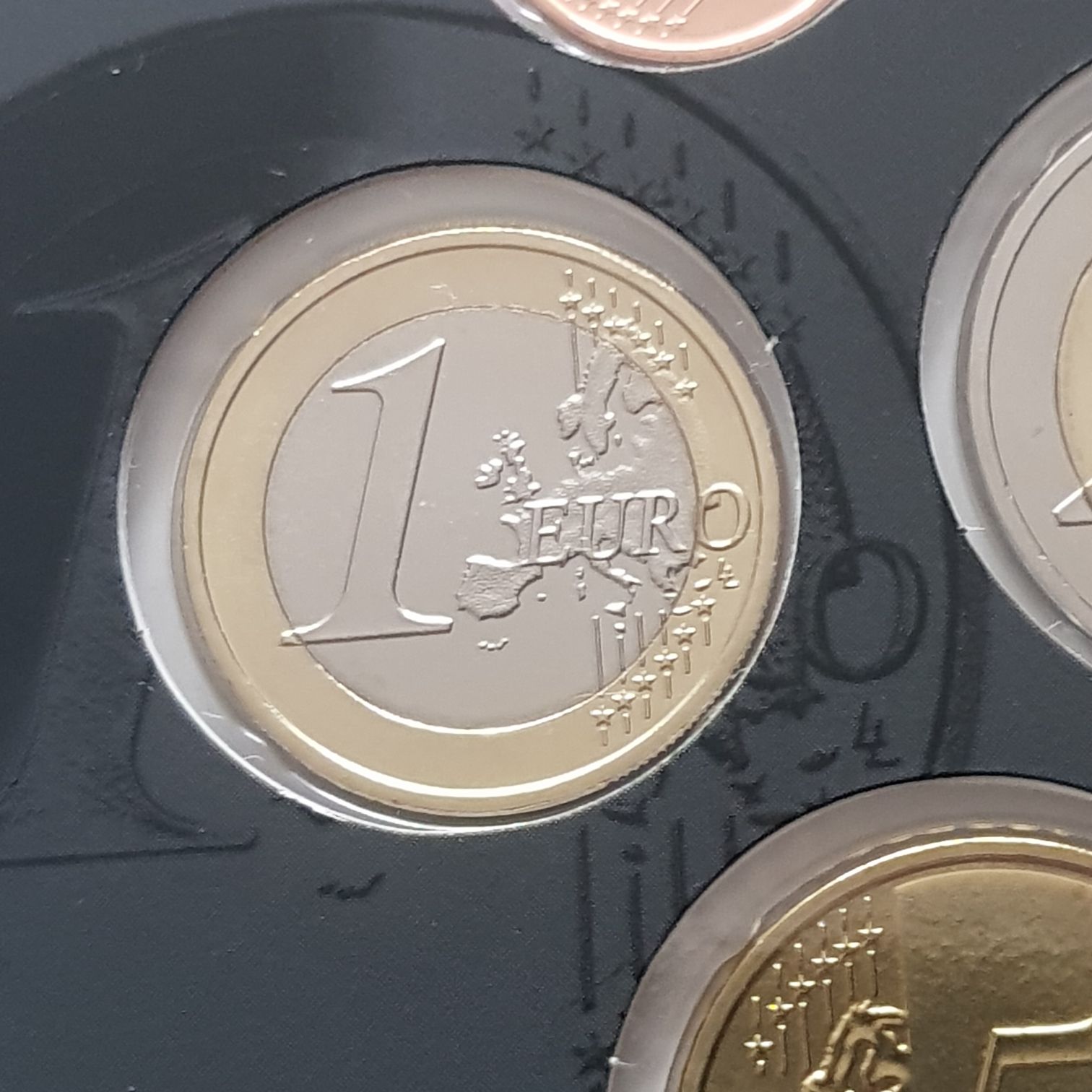 1 Euro