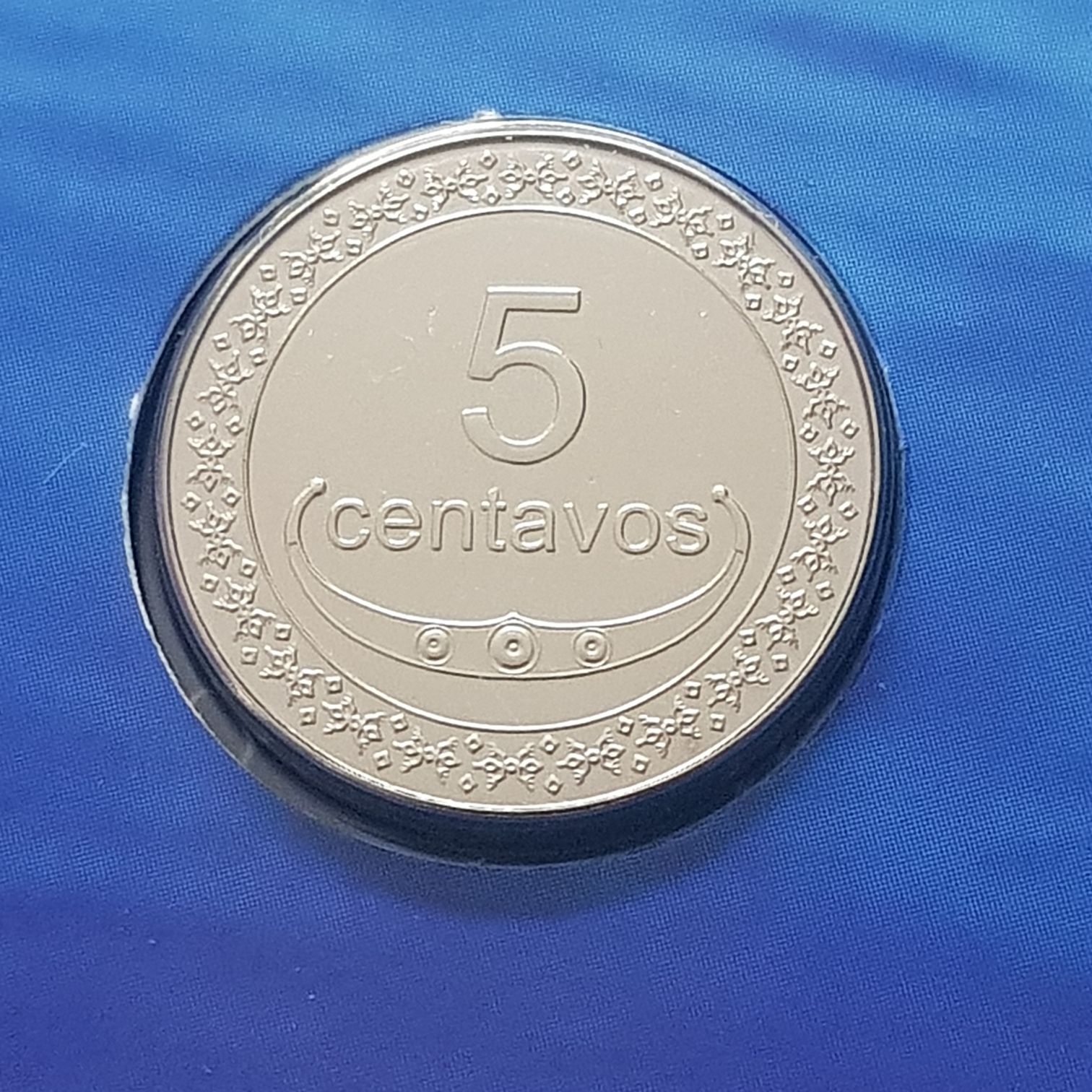 .05 Centavos  coin collectible - Main Image 1