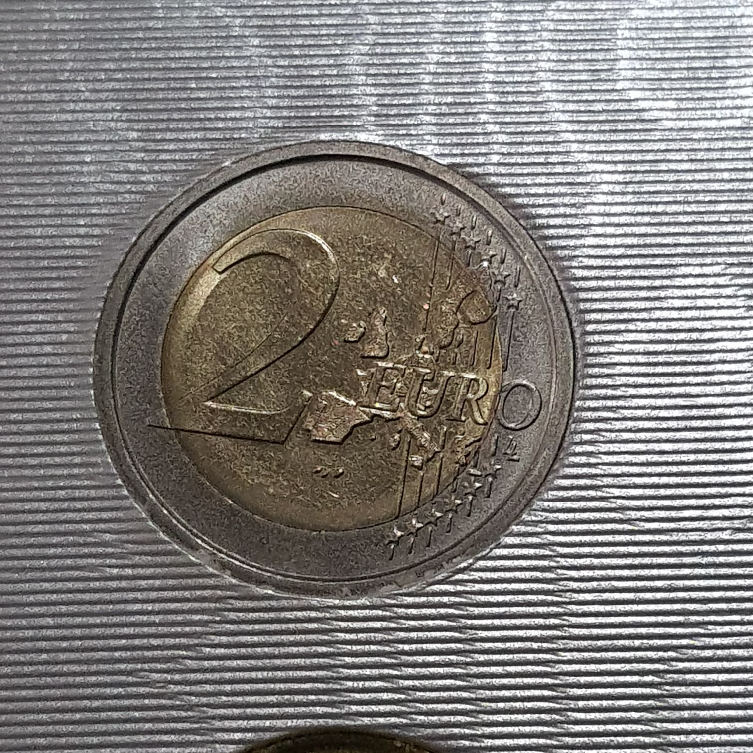 2 Euros