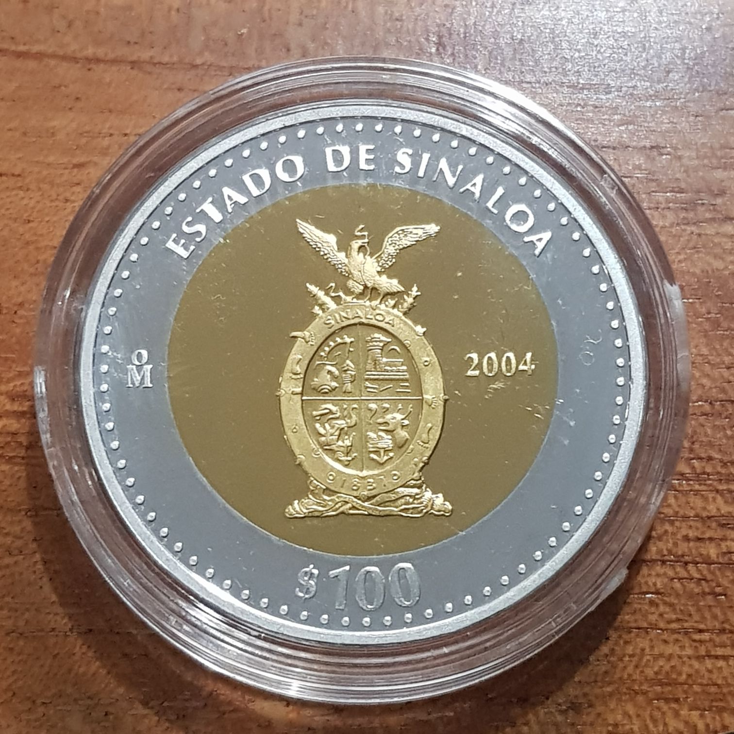5 Dólares