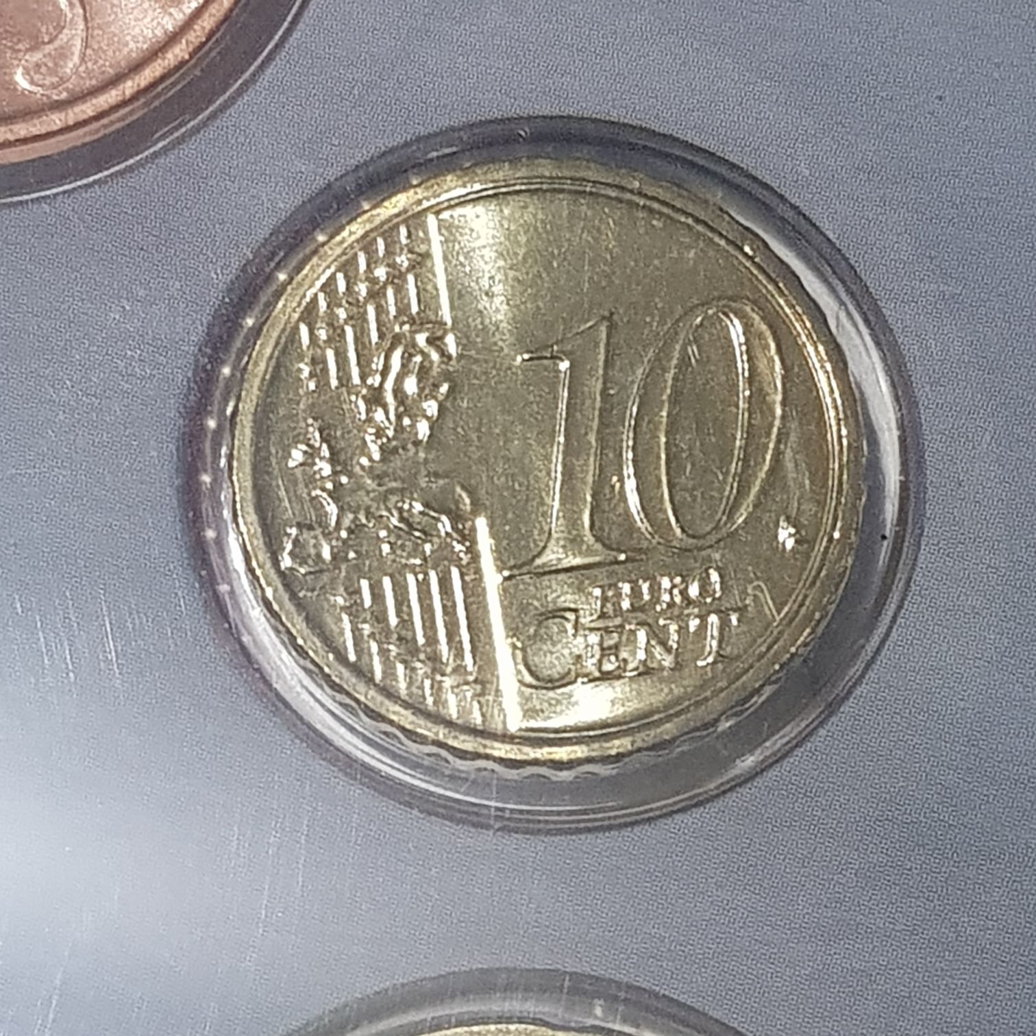 100 Dólares