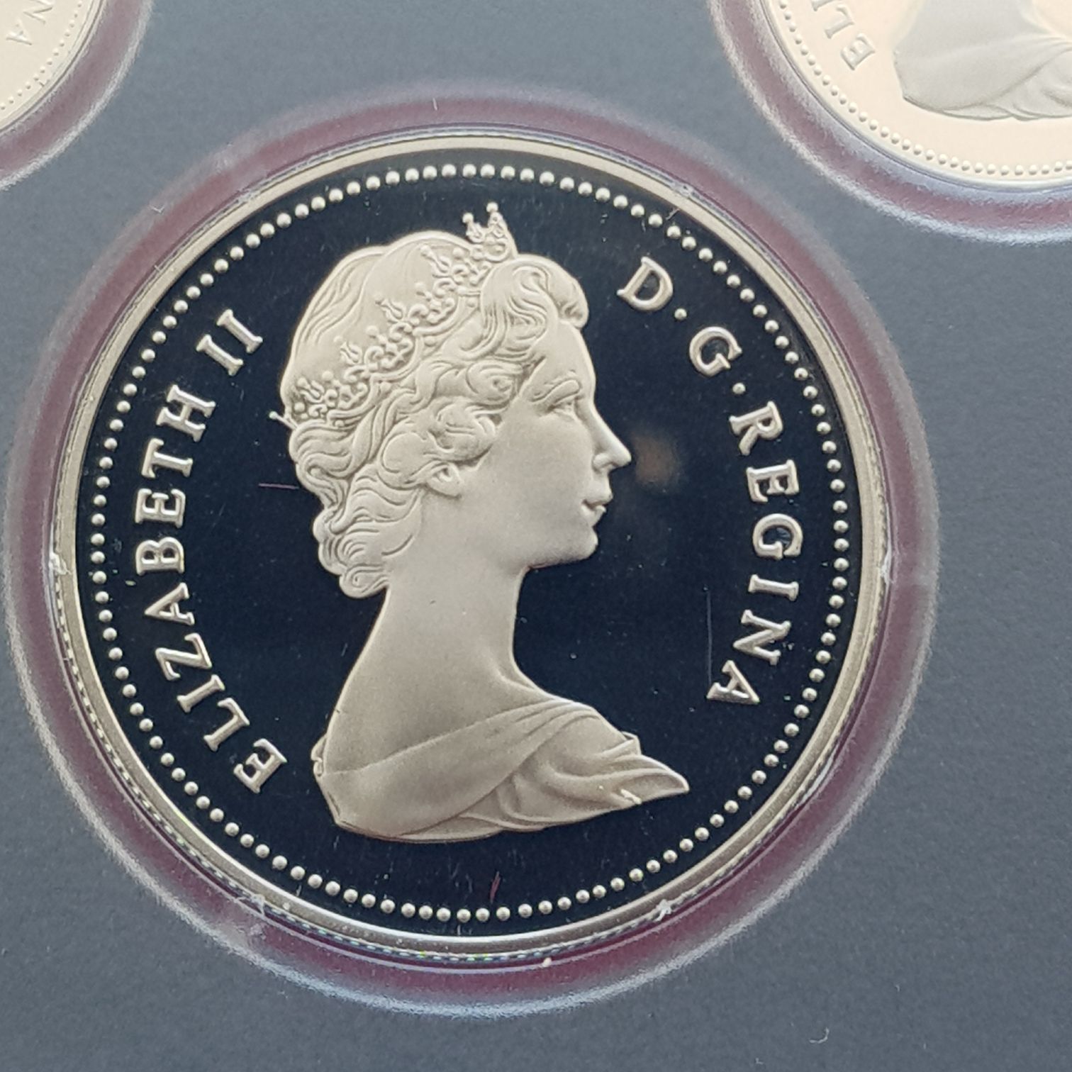 1 Dólar  coin collectible - Main Image 2