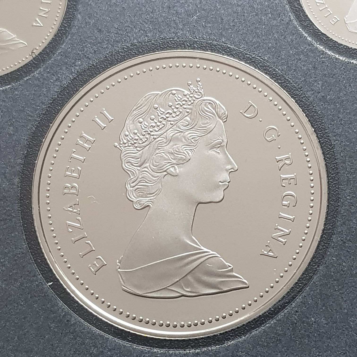 1 Dólar  coin collectible - Main Image 2