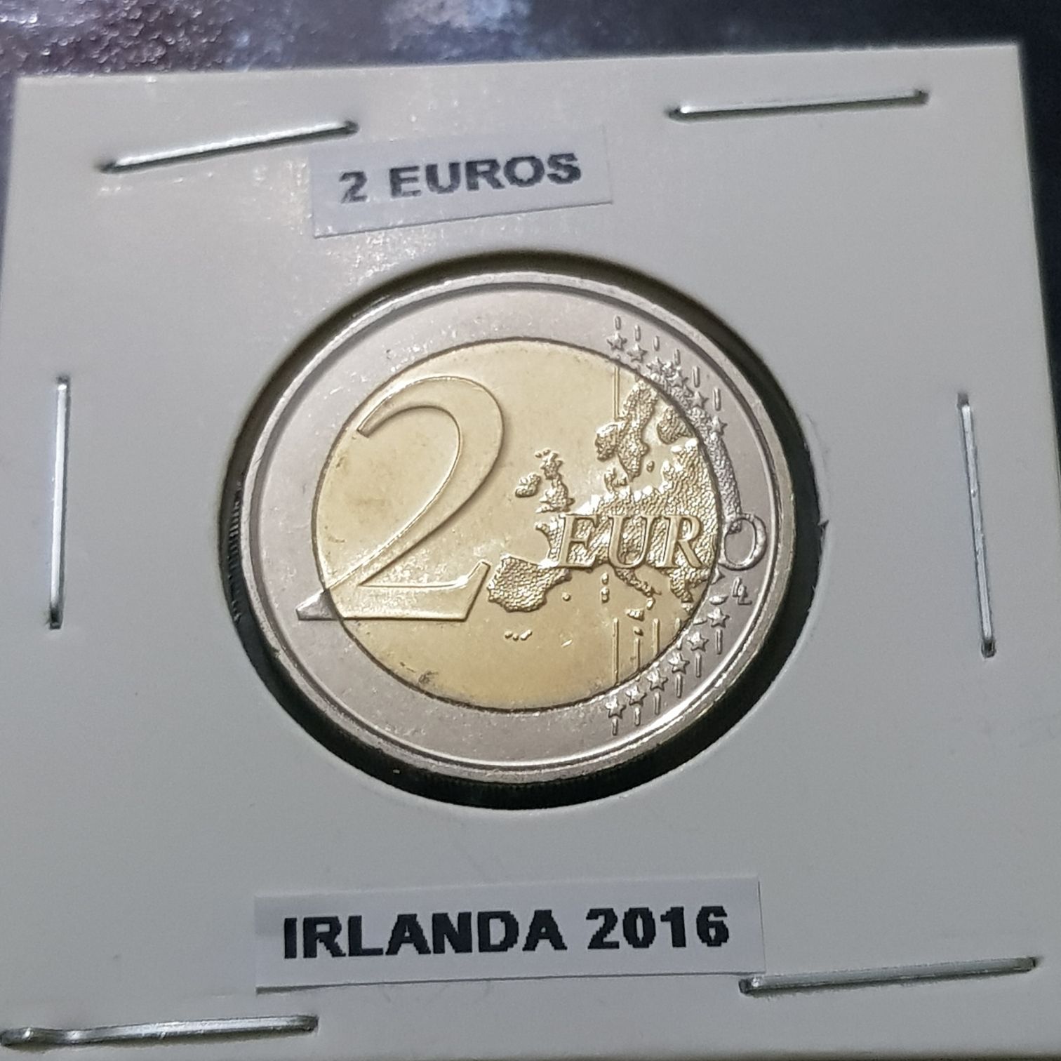 2 Euros