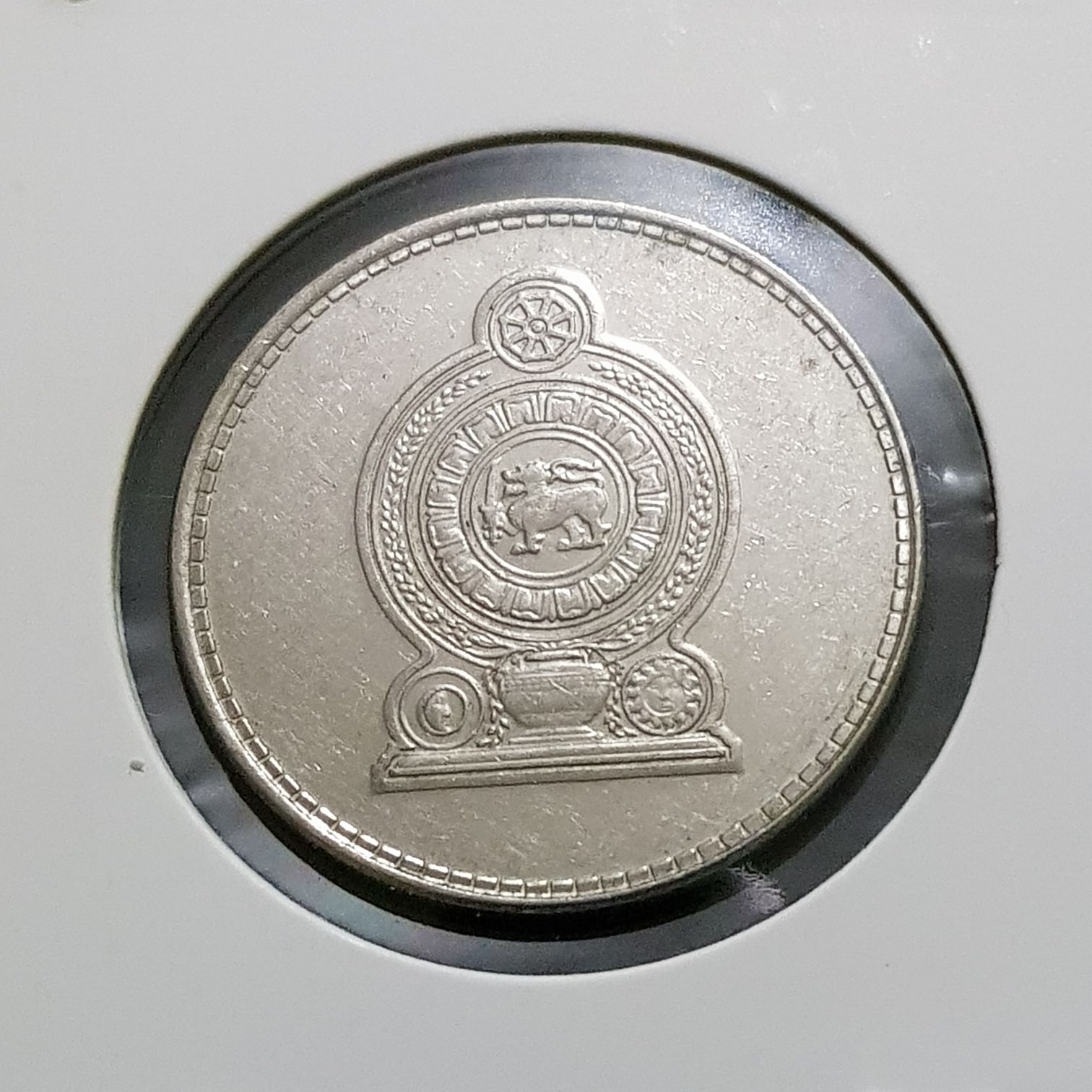 2 Rupees  coin collectible - Main Image 2