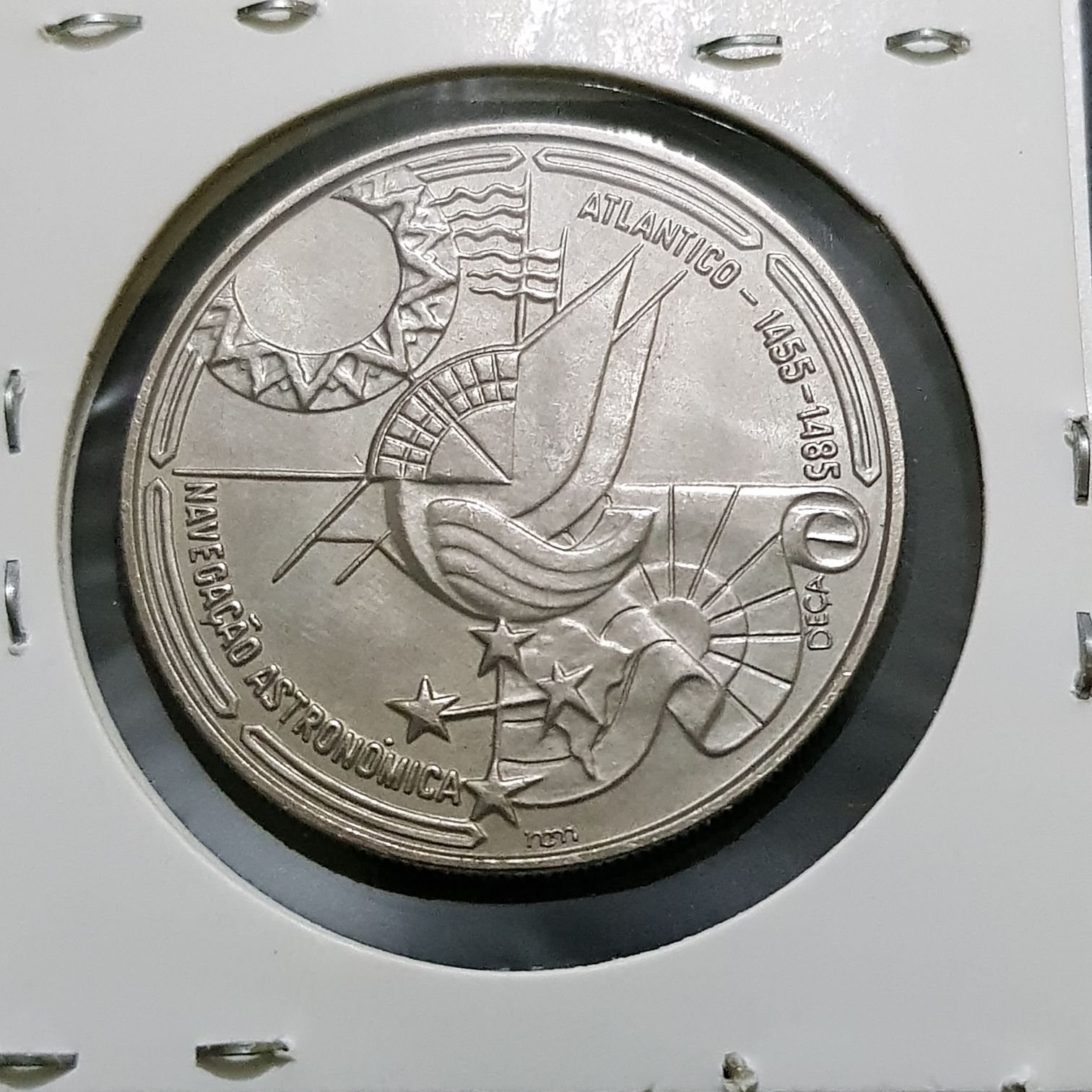 100 Escudos  coin collectible - Main Image 2