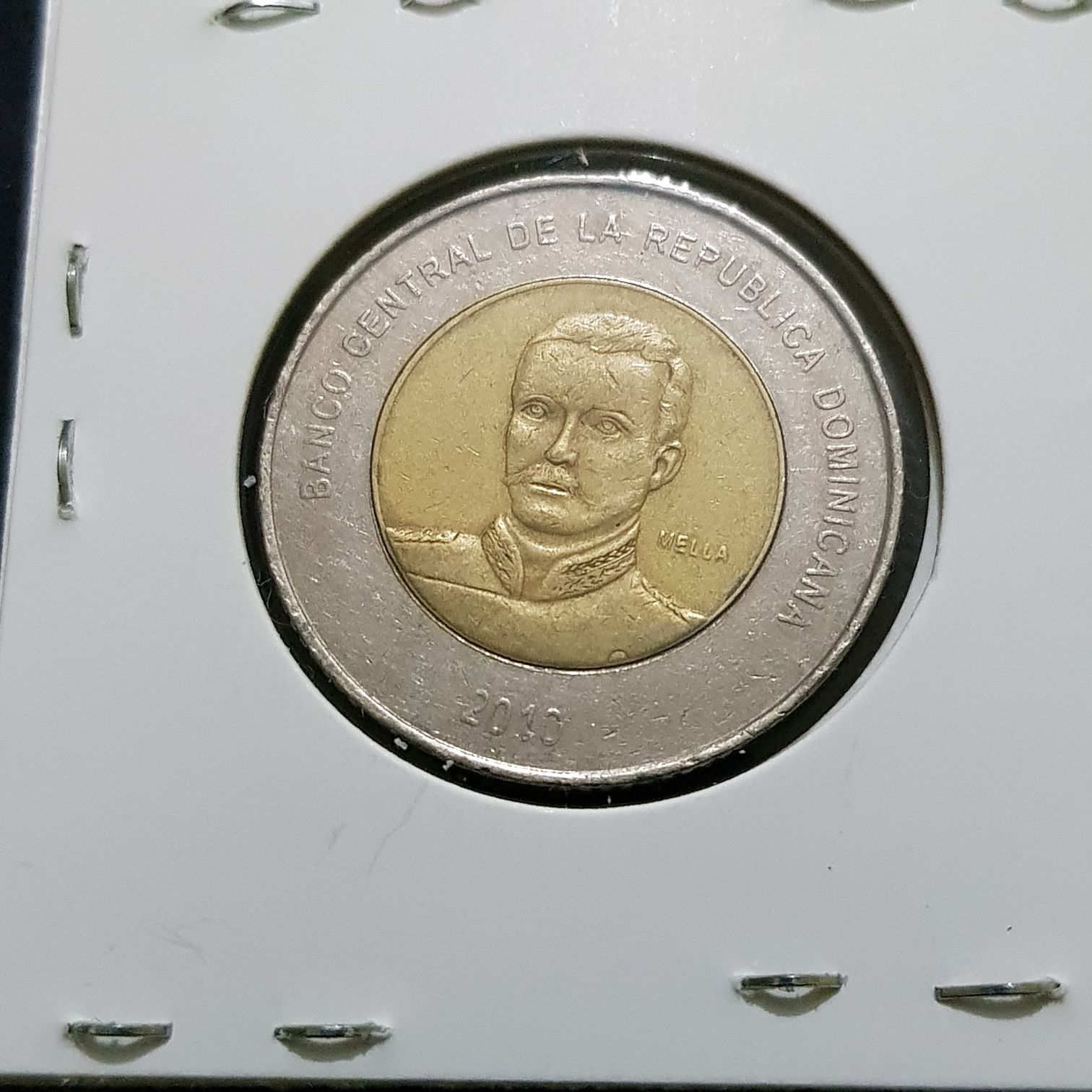 10 Pesos  coin collectible - Main Image 2