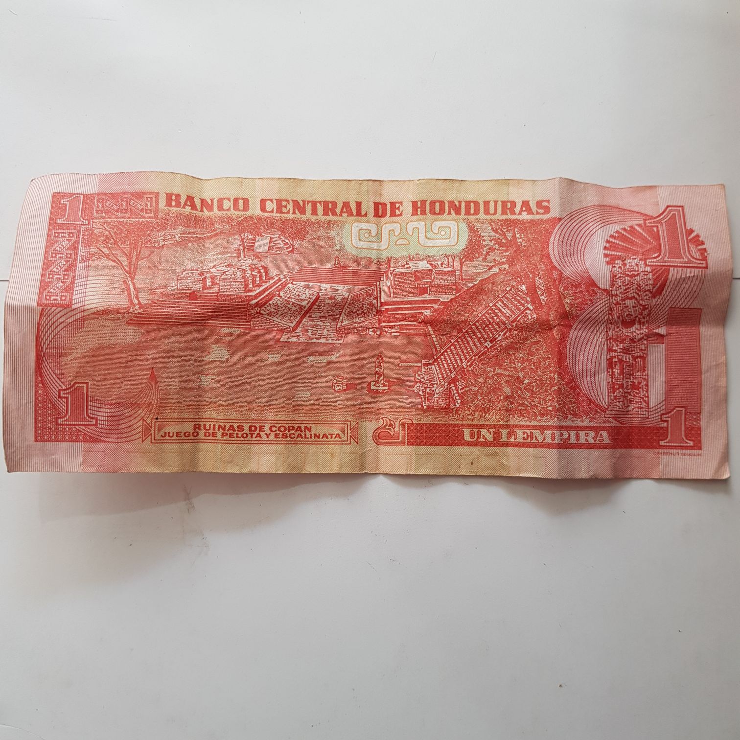 Un Lempira  coin collectible - Main Image 2