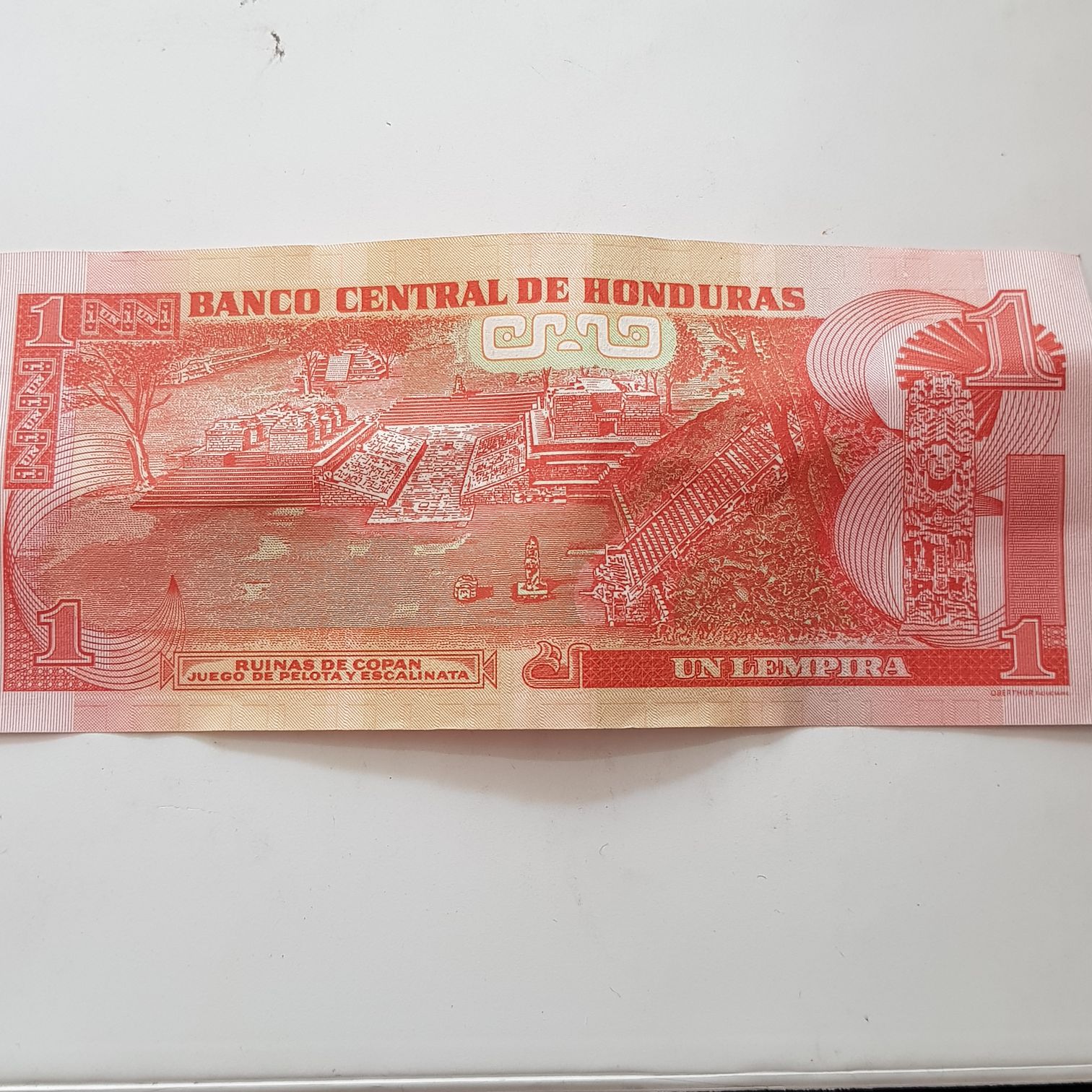 Un Lempira  coin collectible - Main Image 2