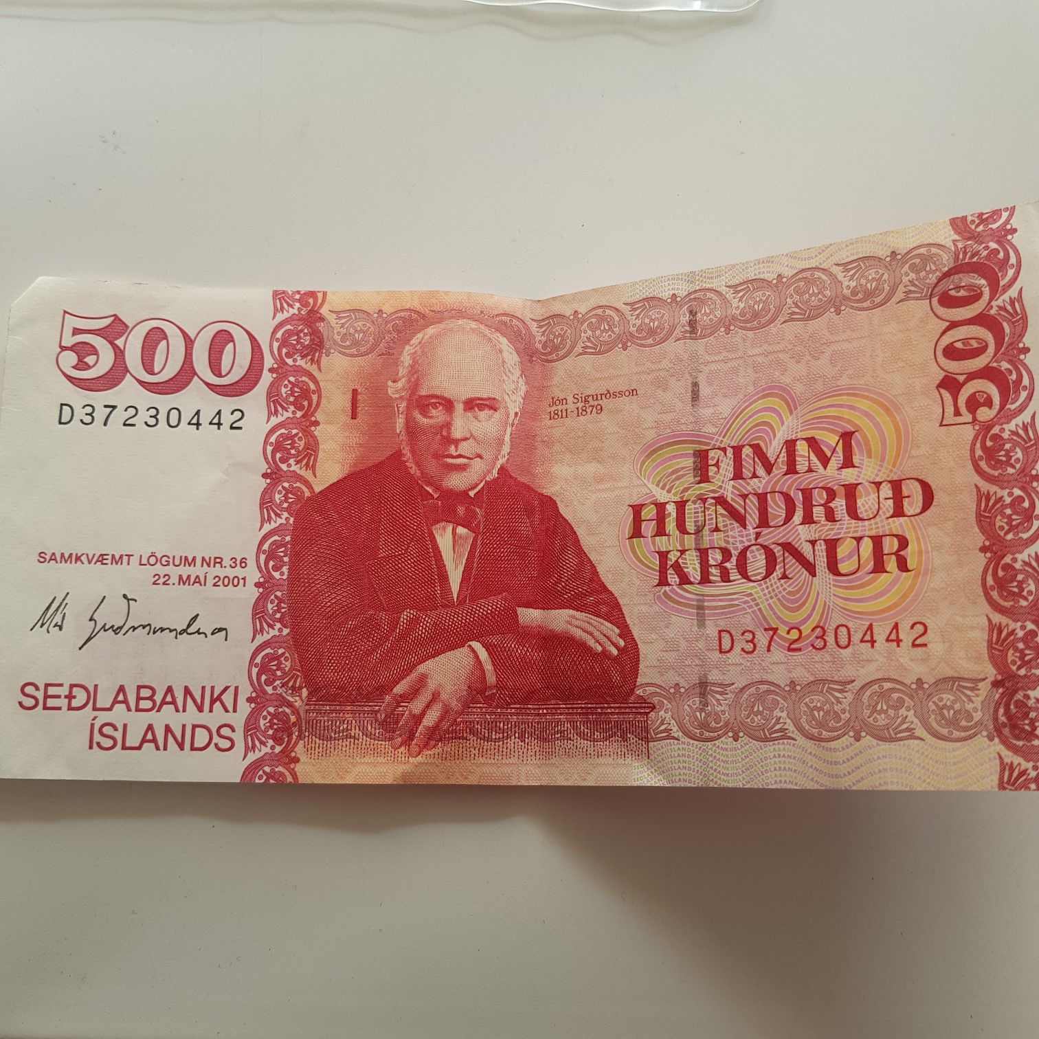50 Yenes