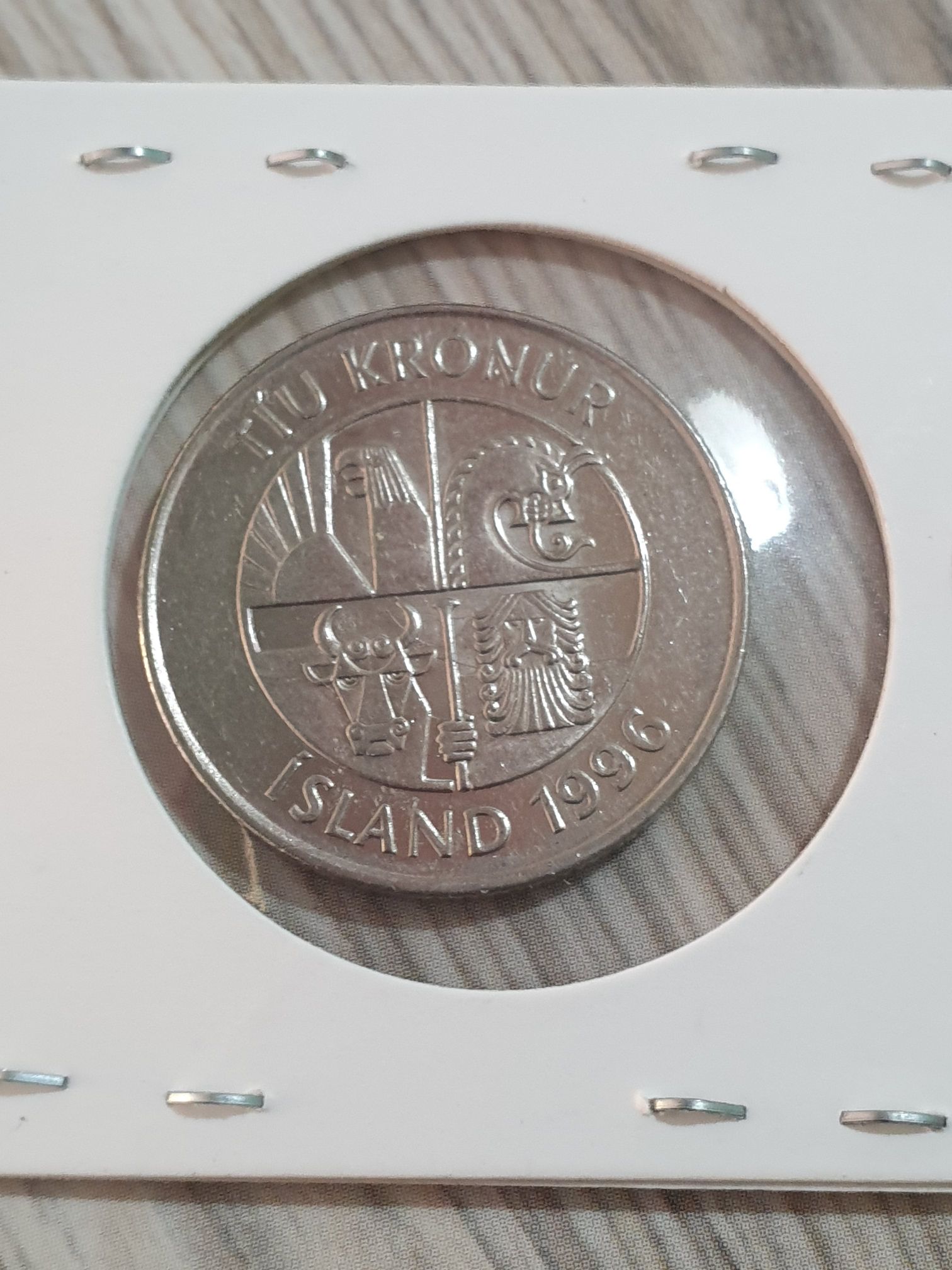 10 Coronas  coin collectible - Main Image 2