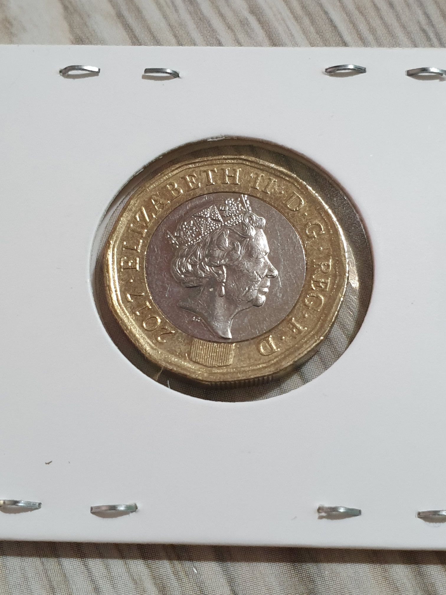 1 Pound  coin collectible - Main Image 2