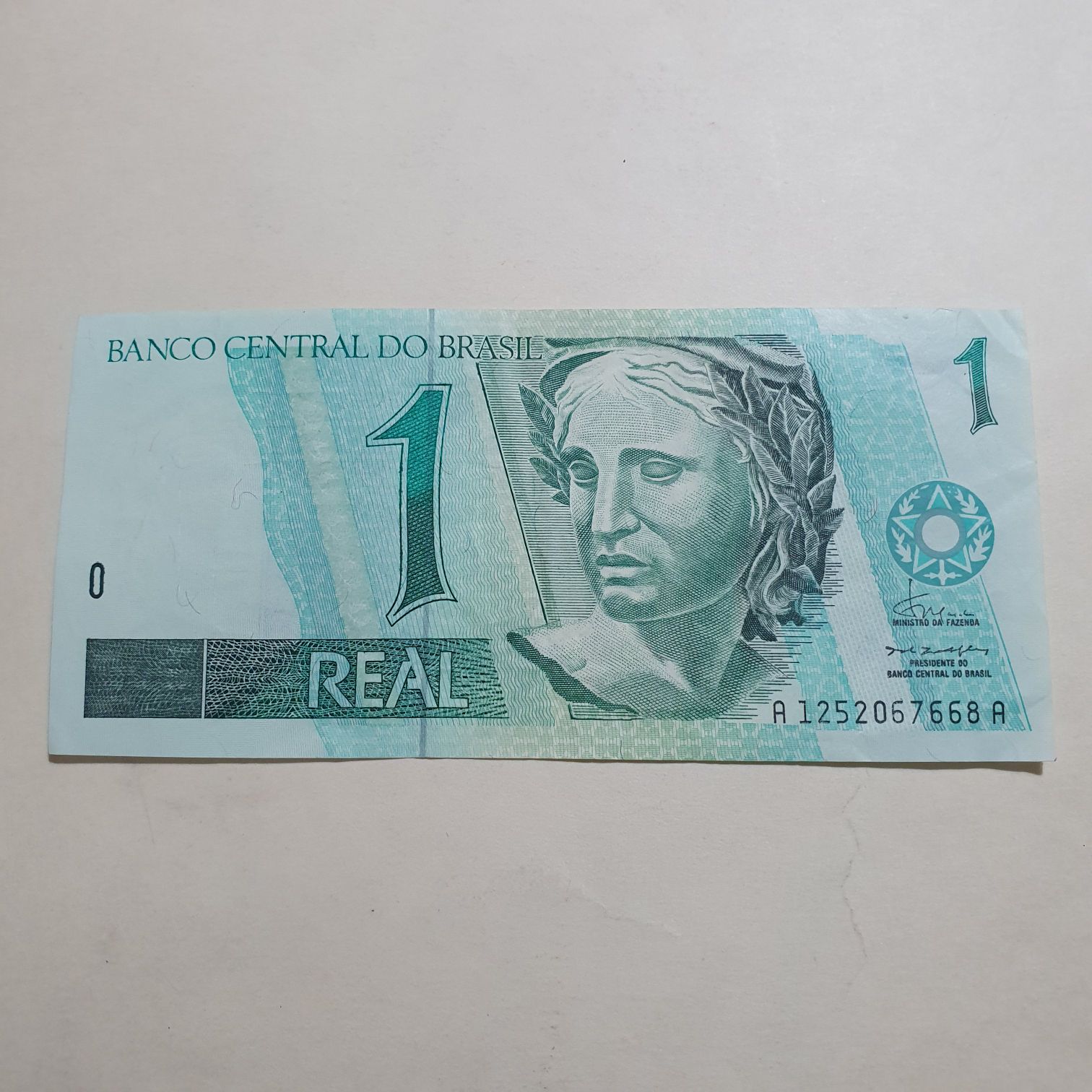 .25 Centavos