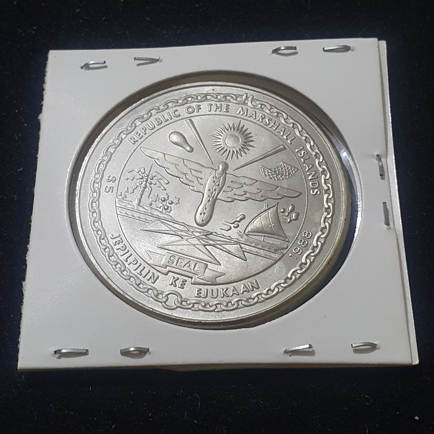 5 Dolares  coin collectible - Main Image 2