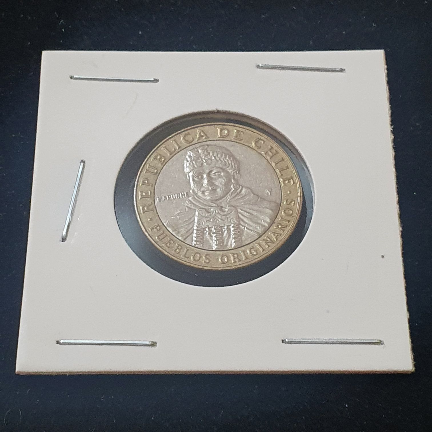100 Pesos  coin collectible - Main Image 2