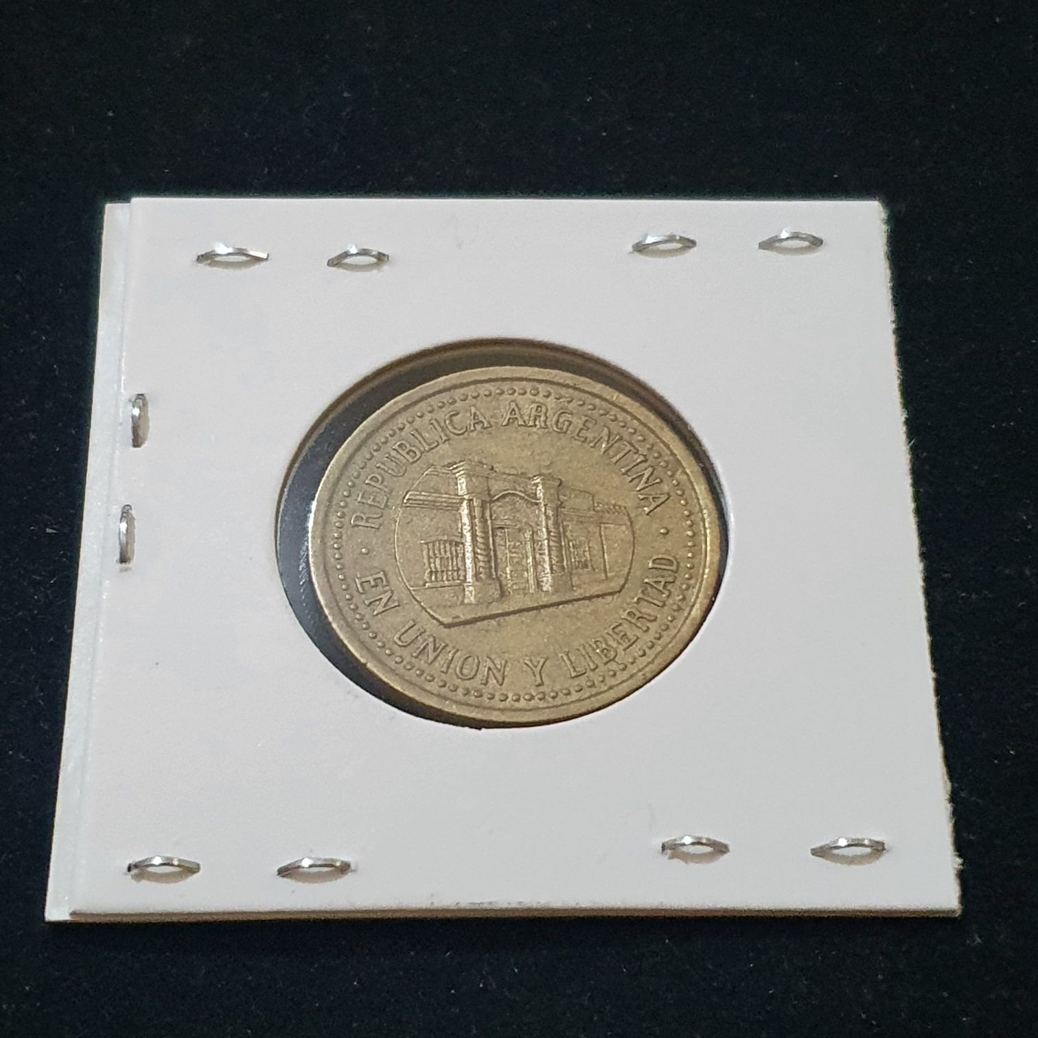 . 50 Centavos  coin collectible - Main Image 2
