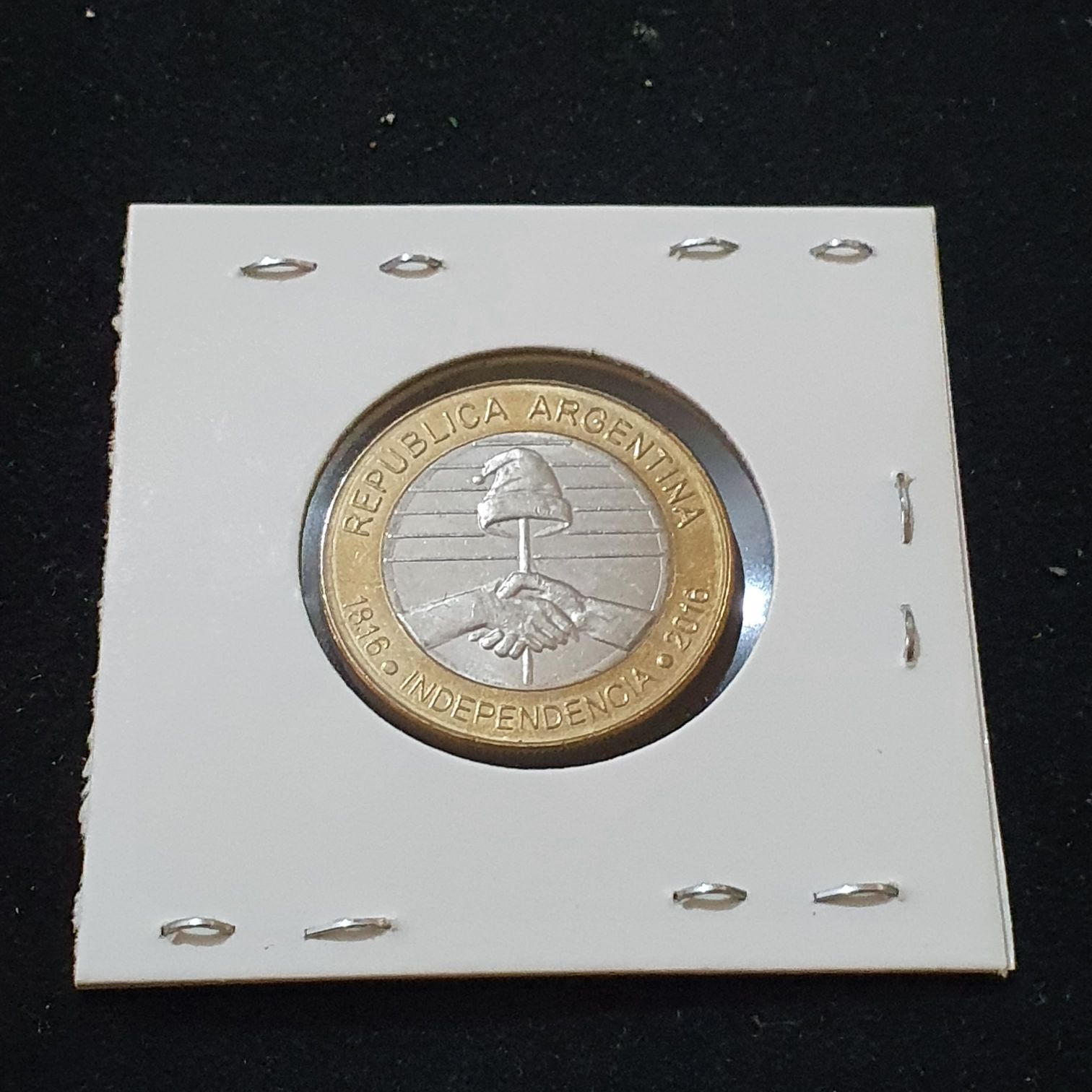 2 Pesos  coin collectible - Main Image 2