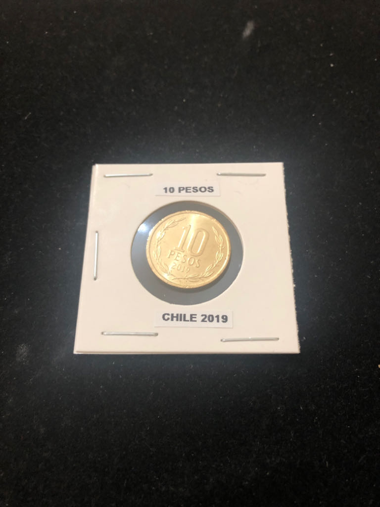 $4 Dromaeosaurus Royal