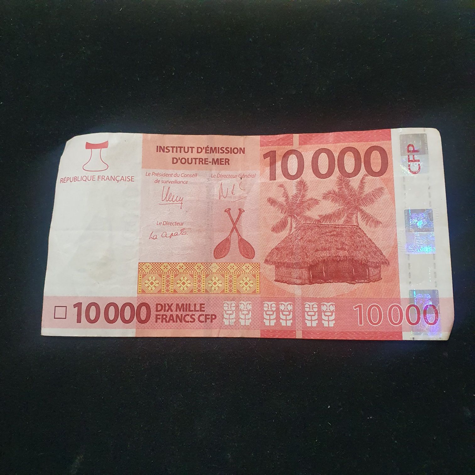 10000 Francos  coin collectible - Main Image 2