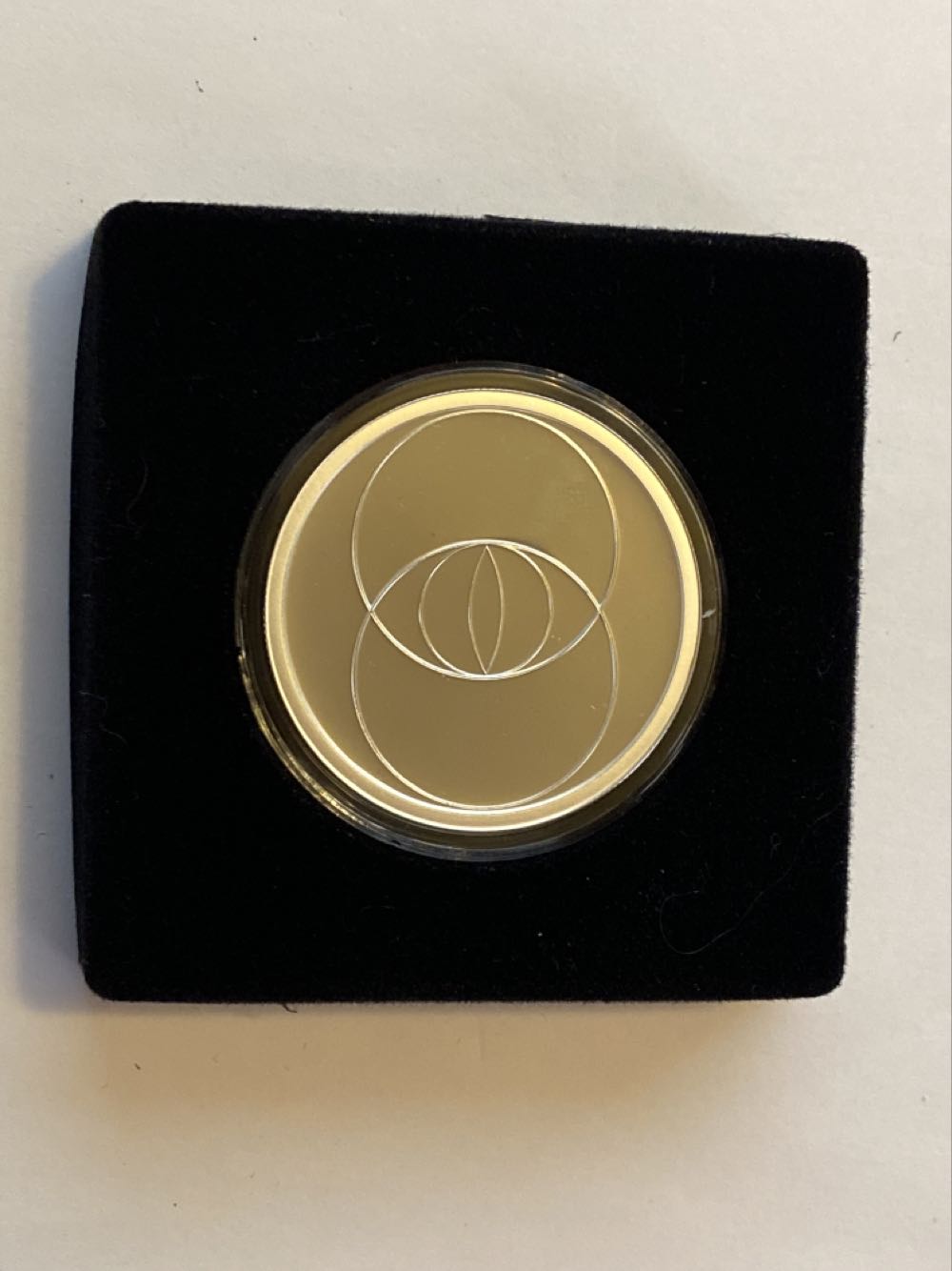 SS - Vesica Piscis coin collectible - Main Image 1