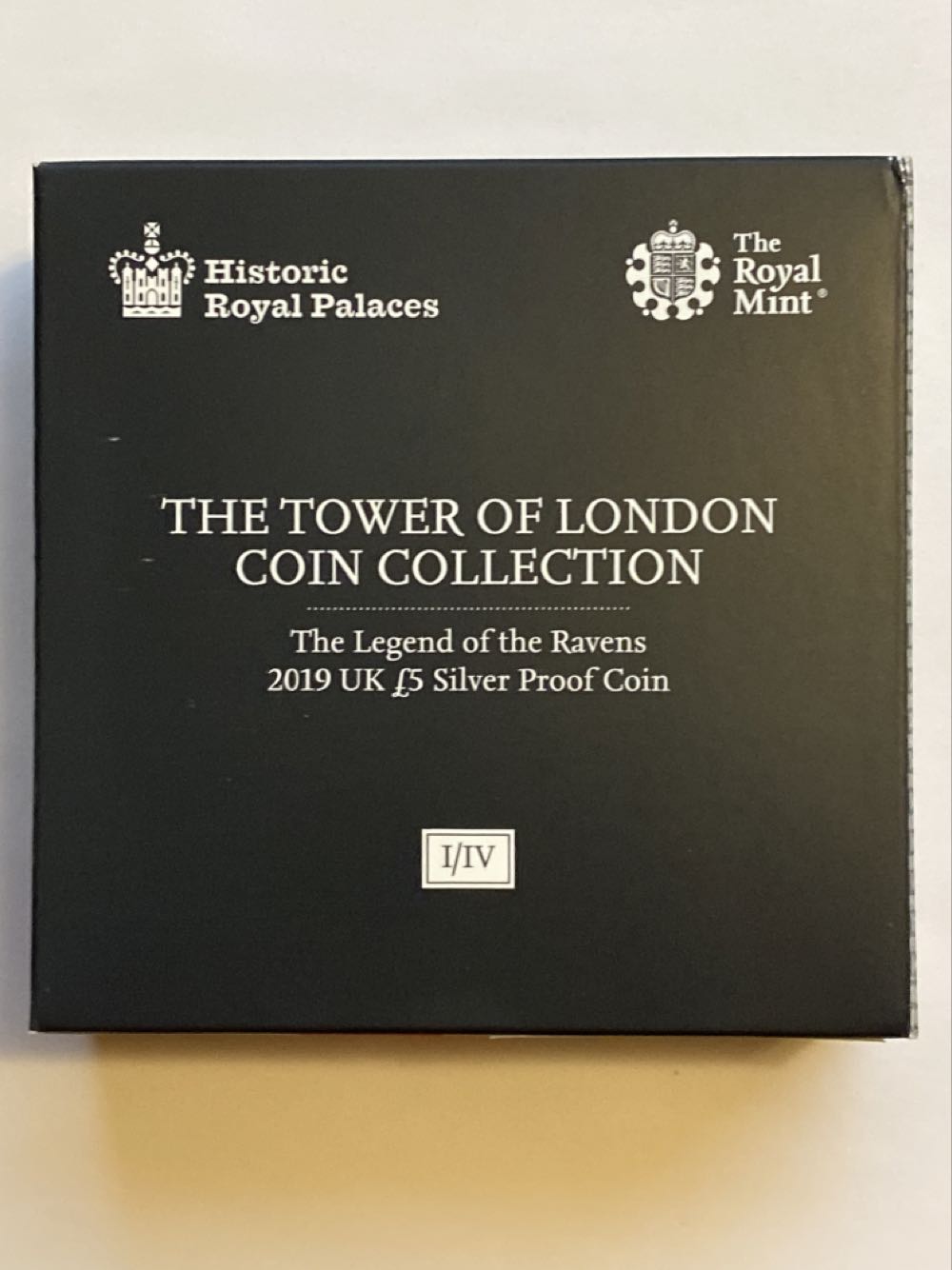 RM - Tower of London Legend Of The Ravens  coin collectible [Barcode 5026177418641] - Main Image 3