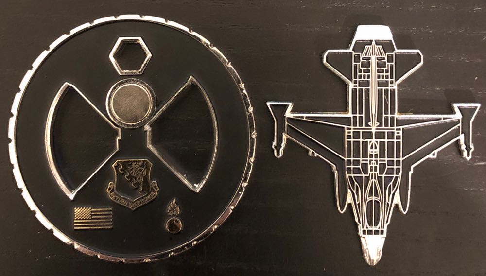 31 MXG Commander Aviano AB, Italy Magnetic Coin  coin collectible - Main Image 4