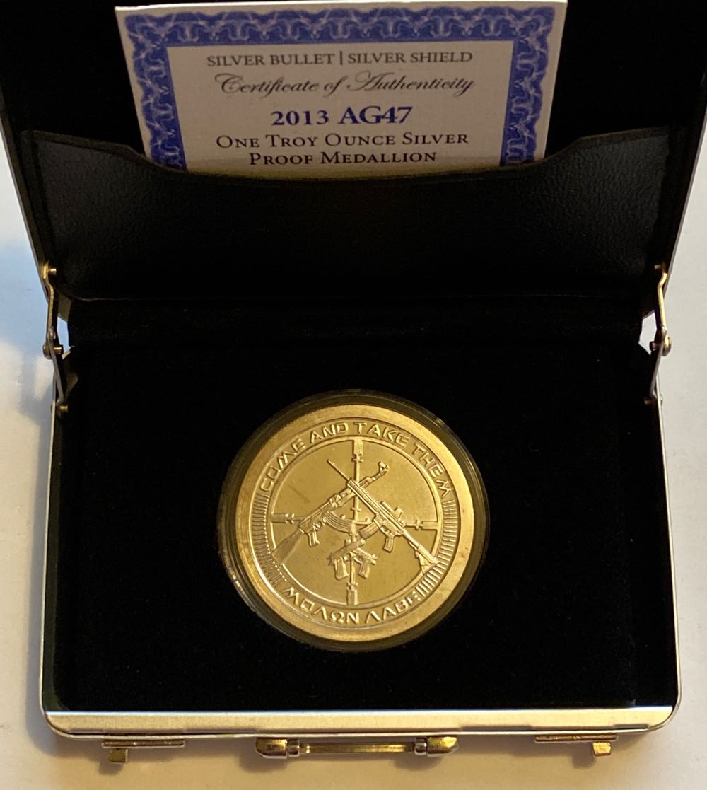 SS - AG47 with Suitcase  coin collectible - Main Image 2