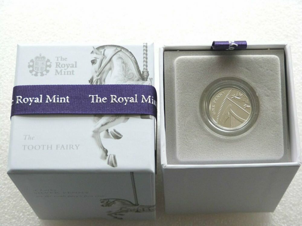 The Royal Mint - A Lucky Silver Penny  coin collectible [Barcode 5026177361244] - Main Image 2