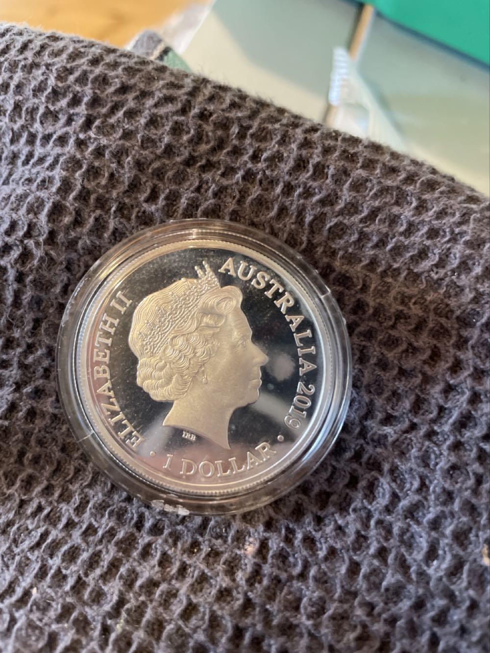 Australia Dolphin  coin collectible - Main Image 2