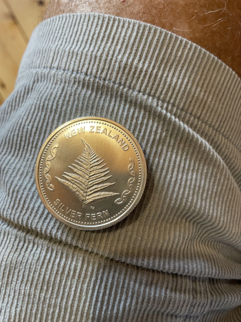 Aotearoa 1oz Fern  coin collectible - Main Image 2