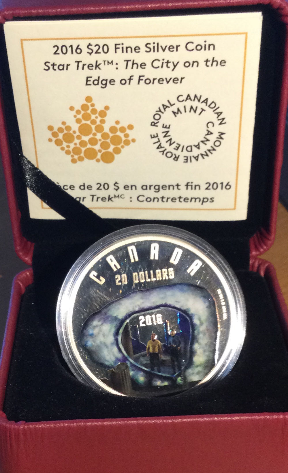 Star Trek TOS The City On The Edge Of Forever Silver Coin  coin collectible [Barcode 623932074873] - Main Image 2