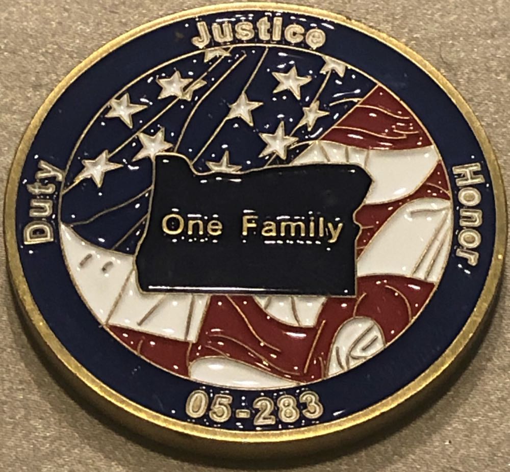 Oregon Department Of Public Safety Standards And Training  coin collectible - Main Image 2