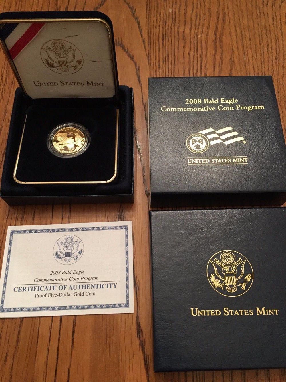 2008 Bald Eagle Commemorative Proof $5 Gold Coin  coin collectible [Barcode 704785057050] - Main Image 2