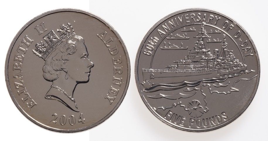 2004 UK 60th Anniversary Of The D-Day Landings Commemorative 5£ Collection  coin collectible - Main Image 3