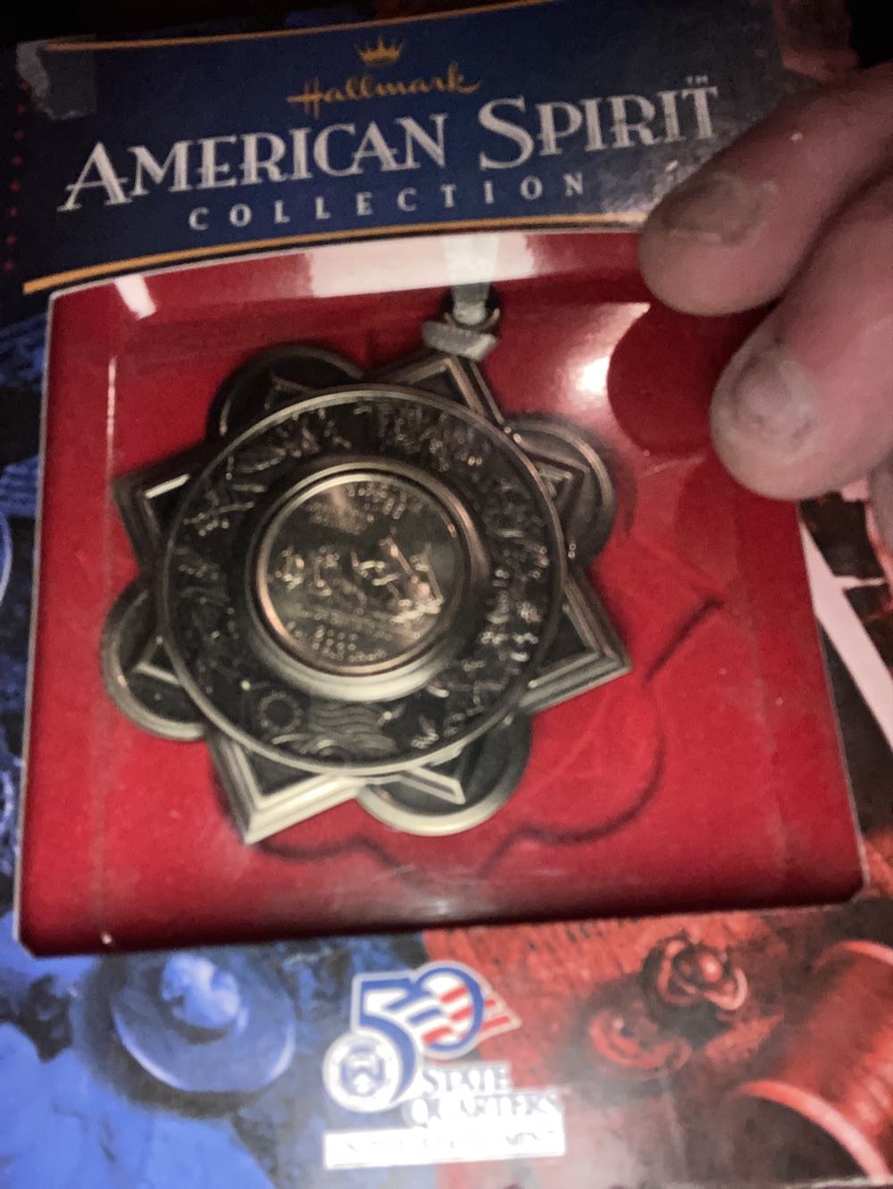 Hallmark American Spirit Collection Ornament Virginia  coin collectible [Barcode 015012610710] - Main Image 4