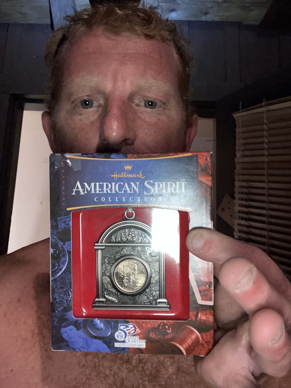 Vermont State Quarter Enclosed In Pewter Ornament From The American Spirit Coin Collection Uncirculated  coin collectible [Barcode 015012633146] - Main Image 2