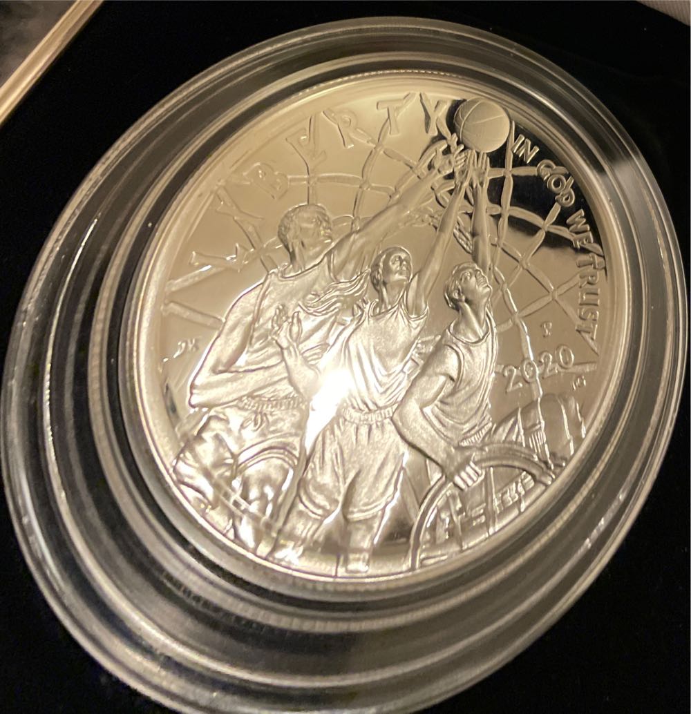 2020 Basketball Hall Of Fame Commemorative Silver Dollar P  coin collectible [Barcode 704786161411] - Main Image 2