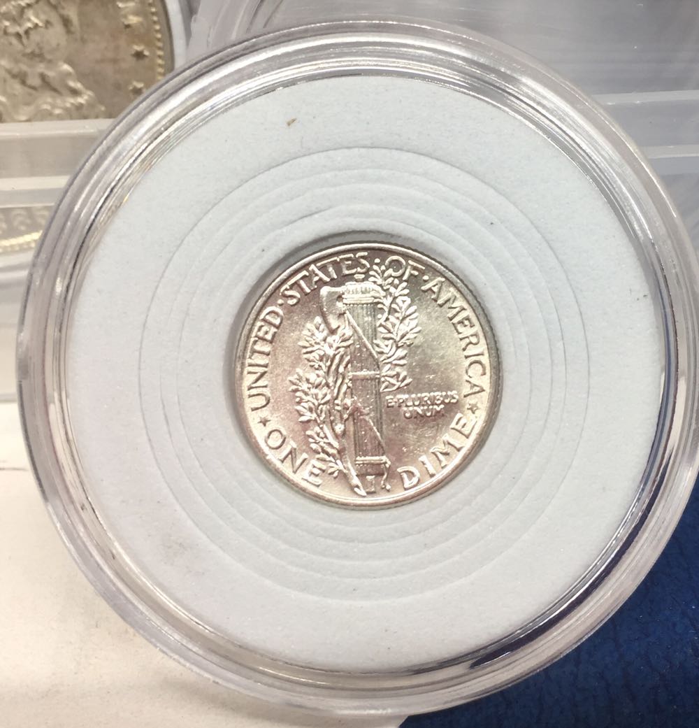 1942 P Mercury Dime  coin collectible - Main Image 2