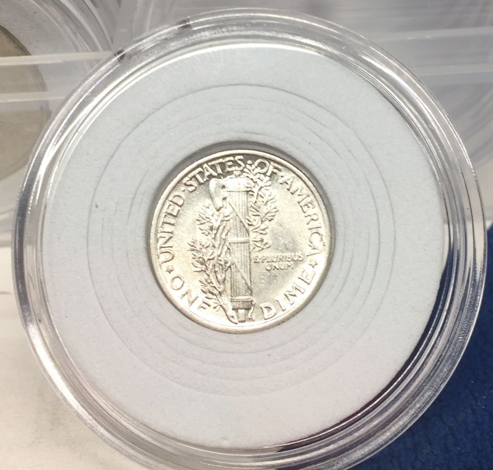 1941 P Mercury Dime  coin collectible - Main Image 2