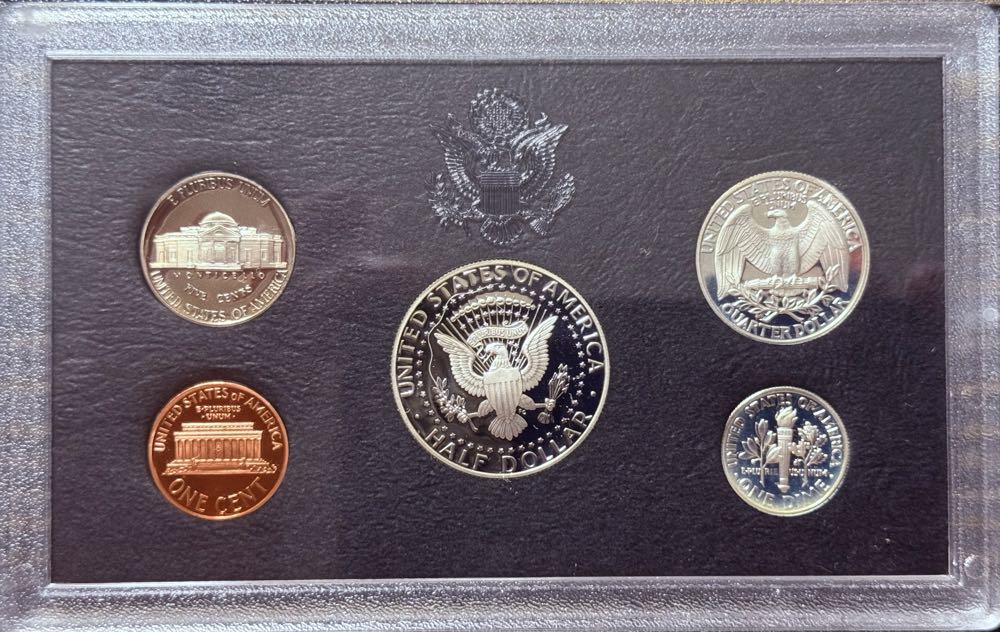 Premier Silver 1993-S US Mint Proof Set  coin collectible - Main Image 3