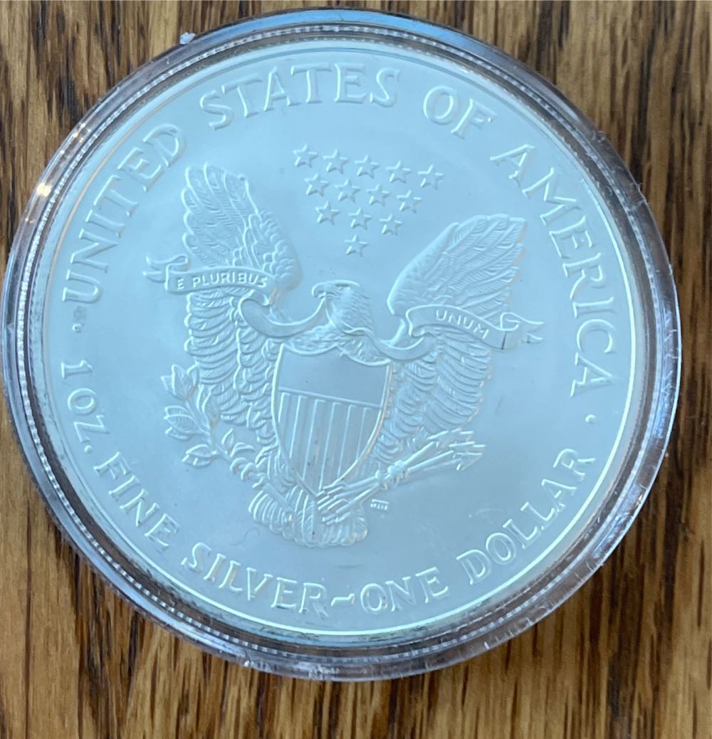 2006 US Mint American Eagle One Ounce Silver Uncirculated  coin collectible - Main Image 2